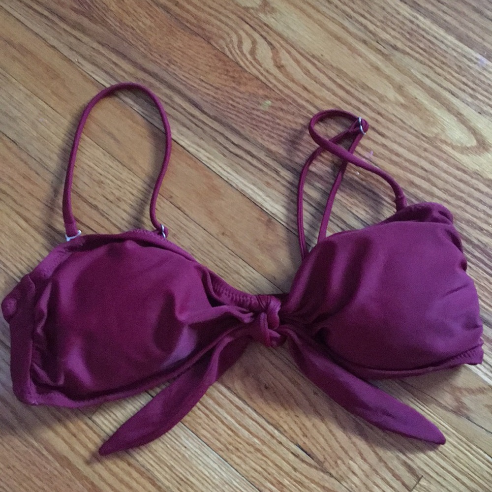 Old navy Bikini top never worn